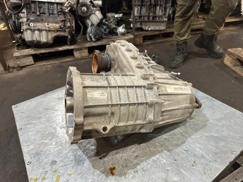 Раздаточная коробка Porsche Cayenne 2007-2010 957