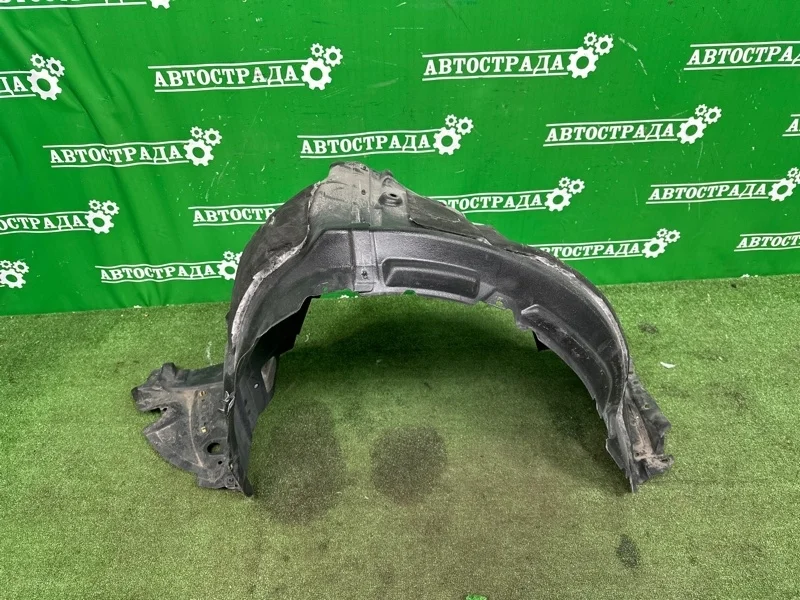Подкрылок Lexus LS 2006-2011