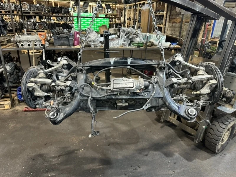 Подрамник Lexus LS 2006-2017