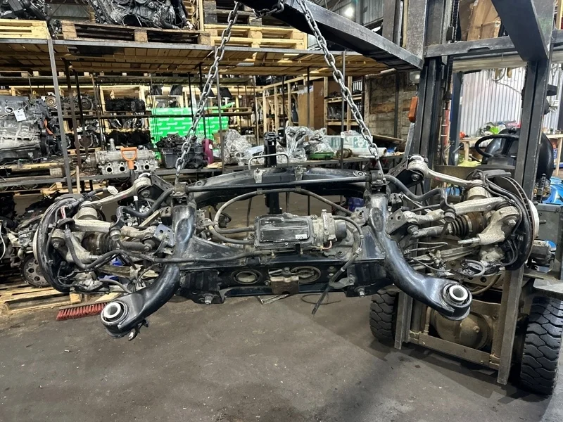 Подрамник Lexus LS 2006-2017