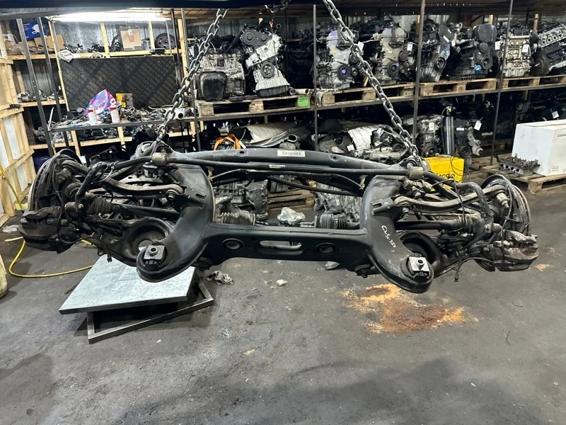 Подрамник Mercedes 2010-2017 W212