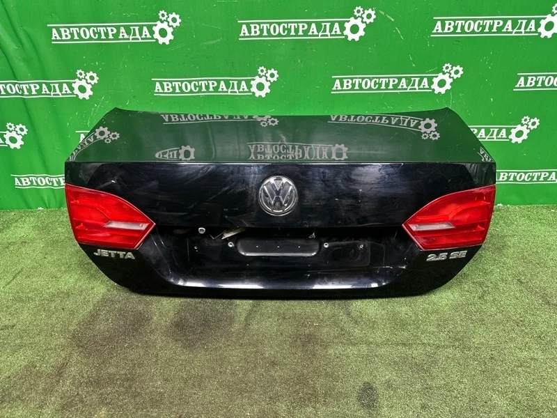 Крышка багажника Volkswagen Jetta 2010-2014