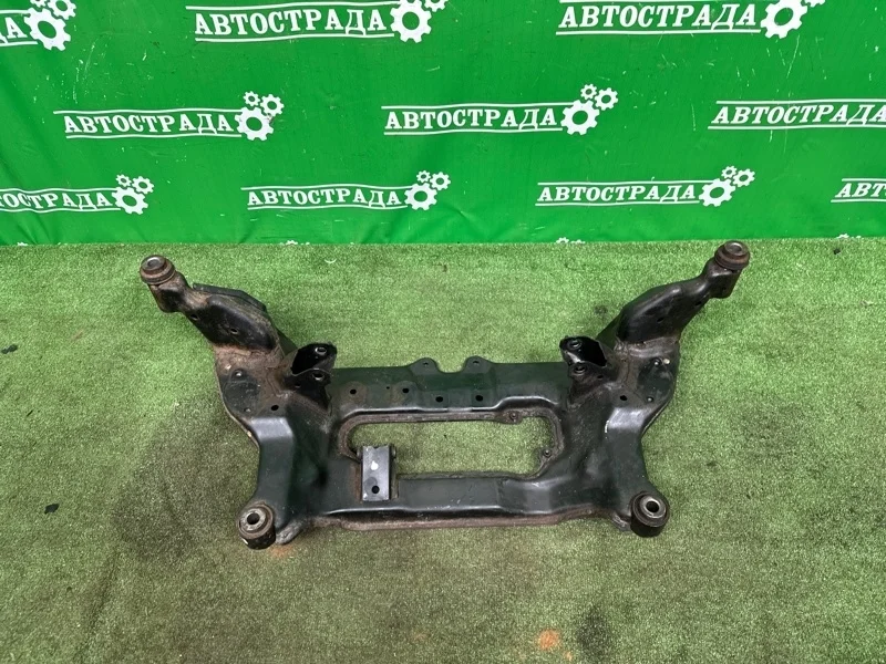 Подрамник Nissan X Trail 2001-2007 T30