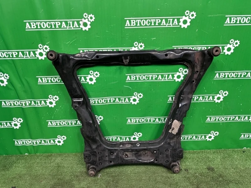 Подрамник Nissan Qashqai 2006-2013 J10