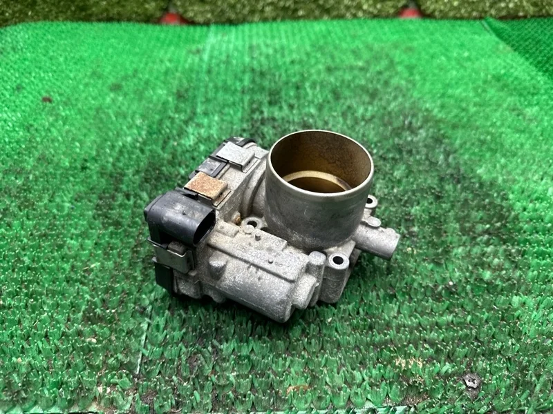 Дроссельная заслонка Volkswagen