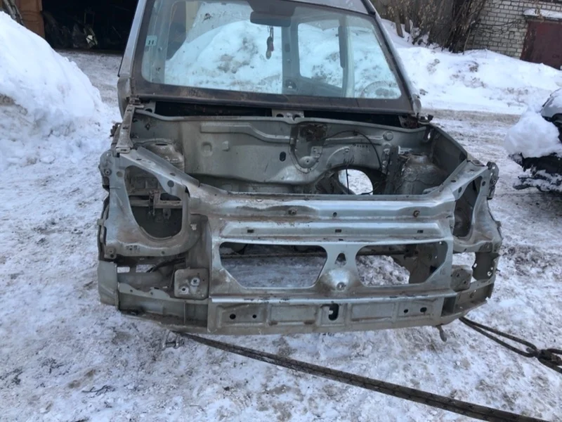 Рамка радиатора Renault Kangoo K7JA710 2007