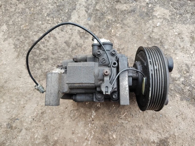 Компрессор кондиционера Mazda 3 BK Z6 2007