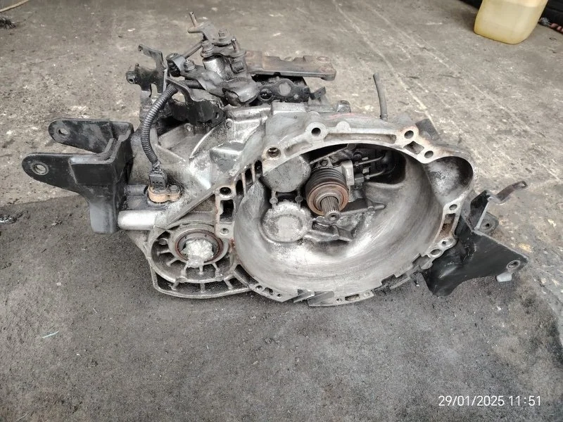 Коробка передач Kia Sportage D4EA 2009
