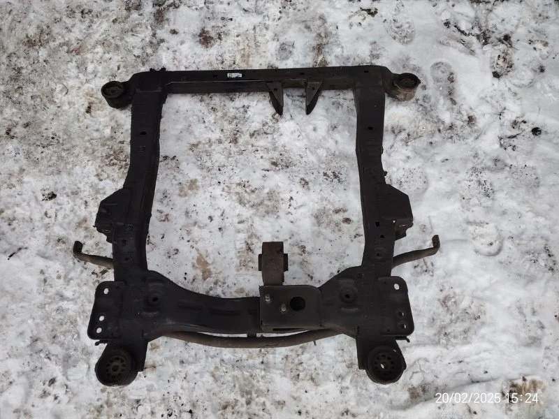 Подрамник передний Chevrolet Cruze F16D3 2011