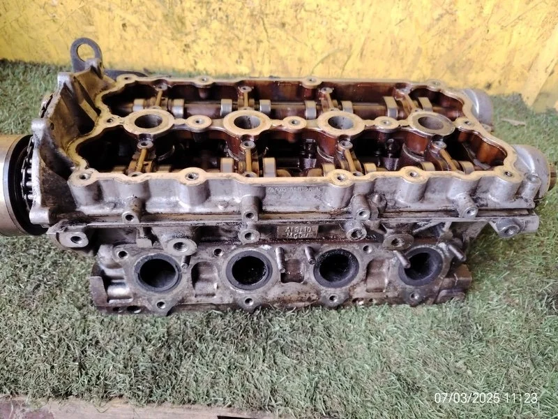 Головка блока цилиндров Volkswagen Passat B6 BVY