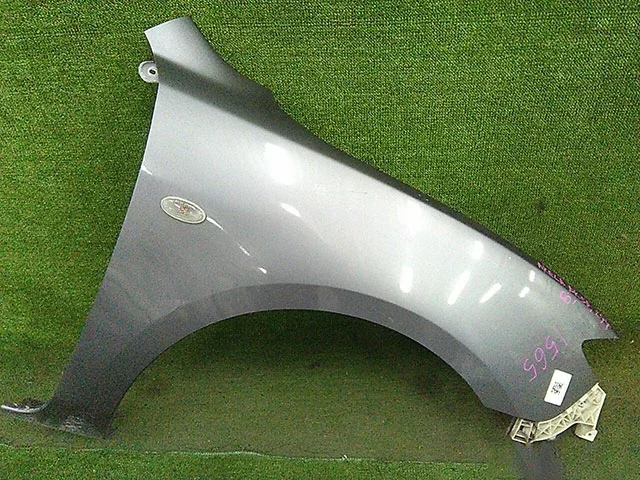 Крыло переднее правое (потерто) BK5P MAZDA MAZDA 3 BK 2003-2006, MAZDA 3 BK 2006-2009, AXELA BK 2003-2006, AXELA BK 2006-2009