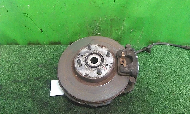Кулак поворотный правый Z25A MITSUBISHI COLT VI Z20 / Z30 2002-2008, COLT VI Z20 / Z30 2008-2012, COLT PLUS VI Z20 2004-2012