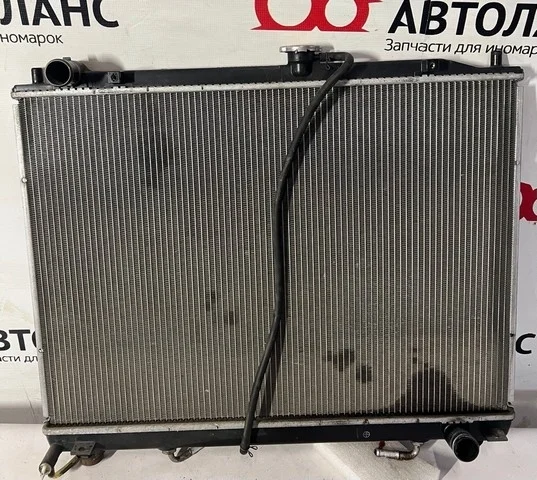 Радиатор охлаждения двигателя V75W MITSUBISHI PAJERO III / MONTERO III V6 / V7 2000-2002, PAJERO III / MONTERO III V6 / V7 2003-2006