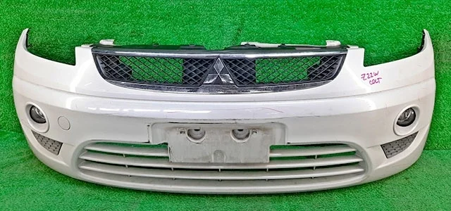 Бампер передний Z22W MITSUBISHI COLT PLUS VI Z20 2004-2012