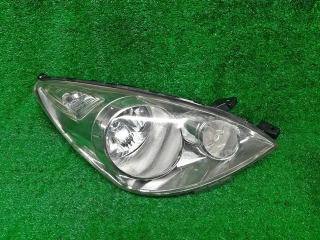 Фара правая E11 NISSAN NOTE E11 2005-2008
