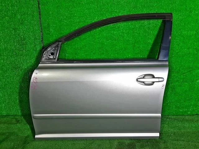 Дверь передняя левая (скол) AZT250 TOYOTA AVENSIS T250 2006-2008, AVENSIS T250 2003-2006
