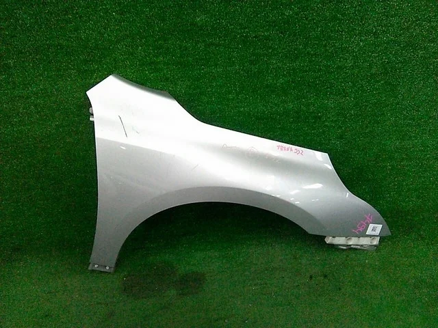 Крыло переднее правое (царапины) J32 NISSAN TEANA J32 2008-2012, TEANA J32 2011-2014
