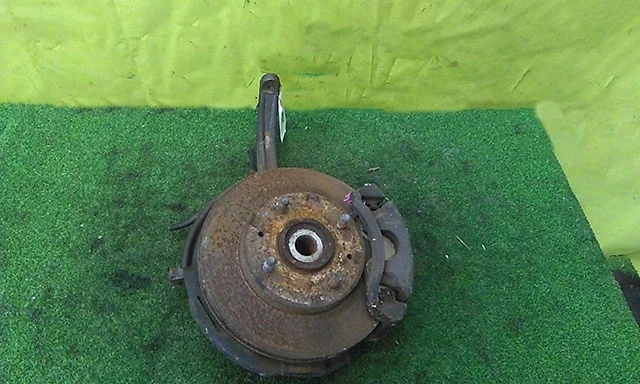 Кулак поворотный правый EA1A MITSUBISHI LEGNUM EA 1996-1998, GALANT ЕВРОПА E5 1993-1997, LEGNUM EA 1998-2002, GALANT ЕВРОПА EA 1997-2003