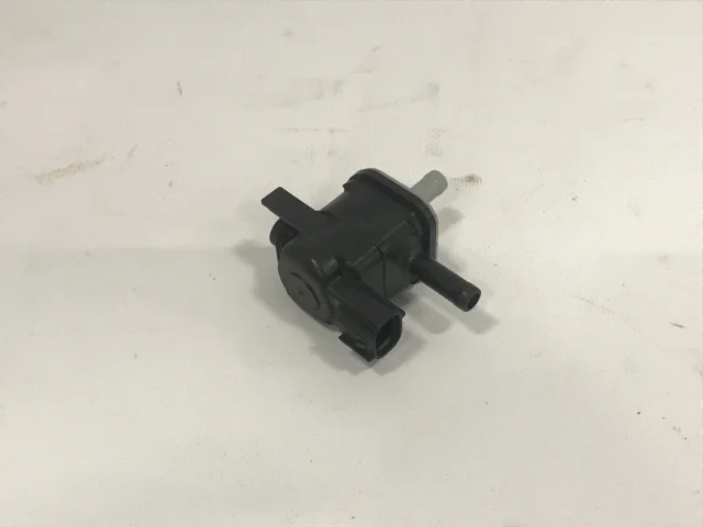 Клапан регулировки фаз газораспределения AVV50 TOYOTA CAMRY XV50 2011-2014, CAMRY XV55 2014-2017