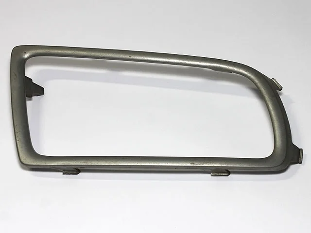 Молдинг заглушки ПТФ правой GG, GY3W MAZDA MAZDA 6 GG / GY 2002-2005, MAZDA 6 GG / GY 2005-2008