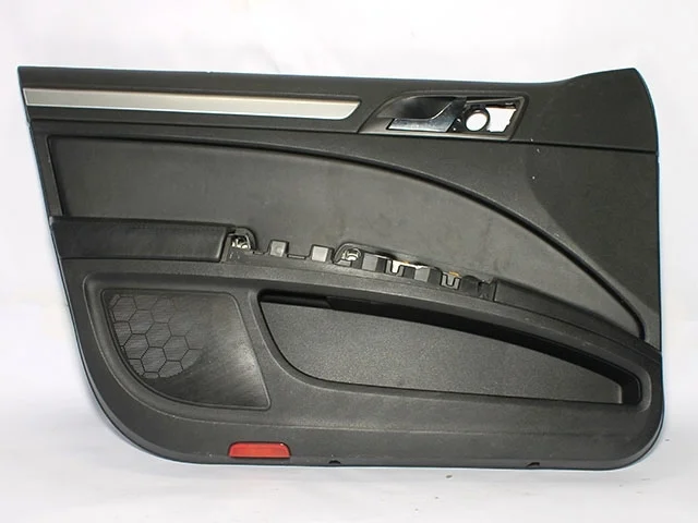 Обшивка двери передней левой SKODA SUPERB II 3T 2008-2013, SUPERB II 3T 2013-2015