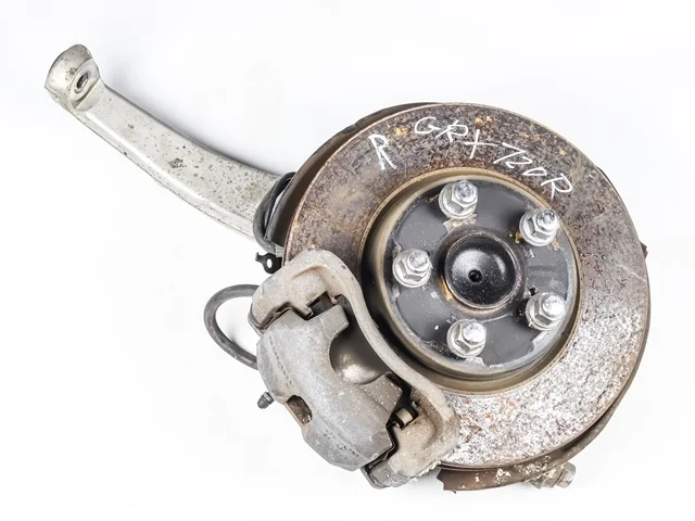 Кулак поворотный правый GRX120 TOYOTA CROWN S200 2008-2012, CROWN S180 2005-2008, MARK X X130 2009-2012, MARK X X130 2012-2016, MARK X X130 2016-2020