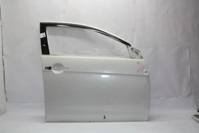 Дверь передняя правая (потерта) CY4A MITSUBISHI LANCER X CY 2007-2010, LANCER X CY 2010-2014