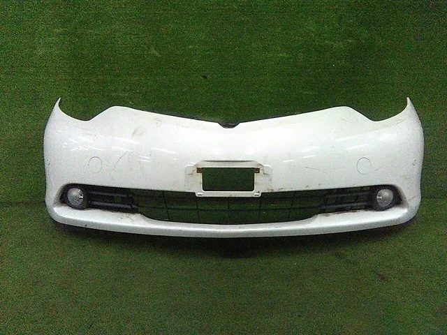 Бампер передний (потерт) ACR50 TOYOTA ESTIMA R50 2006-2008