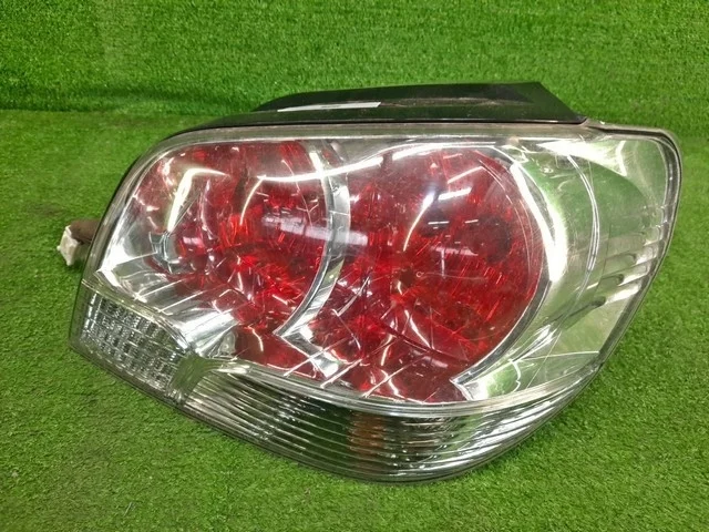 Фонарь задний правый CU4W MITSUBISHI OUTLANDER CU 2003-2007, AIRTREK CU 2001-2005