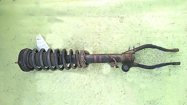 Амортизатор подвески передний левый GYEW MAZDA MAZDA 6 GG / GY 2002-2005, MAZDA 6 GG / GY 2005-2008, ATENZA GG 2002-2005, ATENZA GG 2005-2007