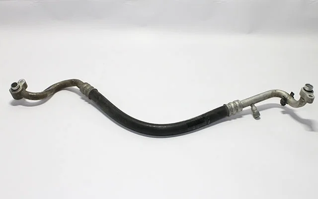 Трубка кондиционера MITSUBISHI PAJERO SPORT I / MONTERO SPORT I K9 2000-2004