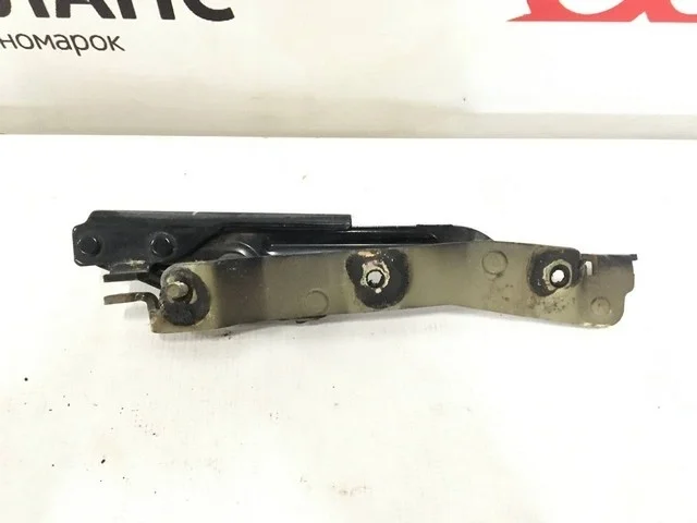 Петля крышки багажника левая DJ1A MITSUBISHI GALANT DJ 2003-2008, GALANT DM 2008-2012