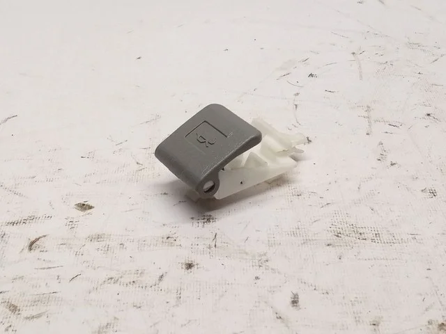 Ручка открывания капота ZVW30 TOYOTA PRIUS XW30 2009-2011, PRIUS XW30 2011-2015