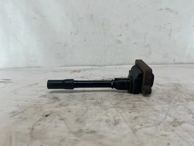 Катушка зажигания V75W MITSUBISHI PAJERO III / MONTERO III V6 / V7 2000-2002, LANCER IX CS 2003-2005, LANCER IX CS 2005-2010