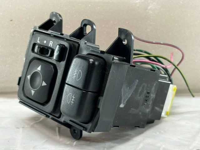 Блок управления зеркалами V98W MITSUBISHI OUTLANDER CU 2003-2007, LANCER IX CS 2003-2005, LANCER IX CS 2005-2010
