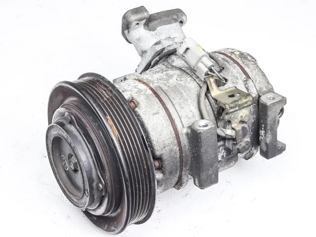 Компрессор кондиционера (хорошее состояние) ZCT10 TOYOTA OPA XT10 2000-2005