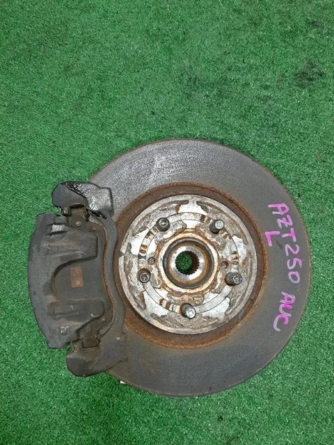 Кулак поворотный левый AZT250 TOYOTA AVENSIS T250 2006-2008, AVENSIS T250 2003-2006