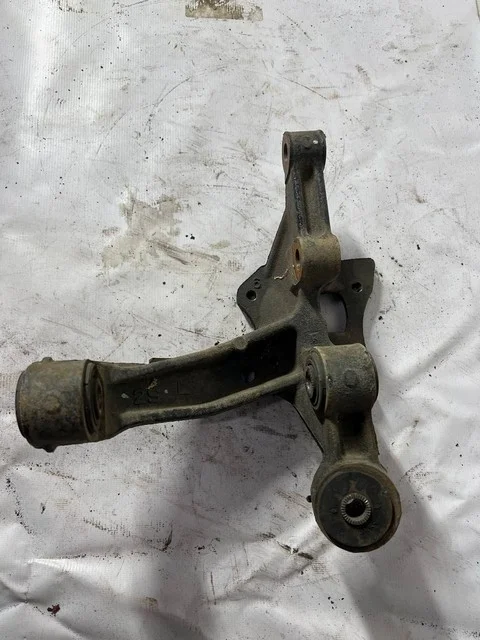 Кулак задний левый ACV40 TOYOTA CAMRY XV40 2006-2009, CAMRY XV40 2009-2011, LEXUS ES V 350 GSV40 2006-2009, ES V 350 GSV40 2009-2012