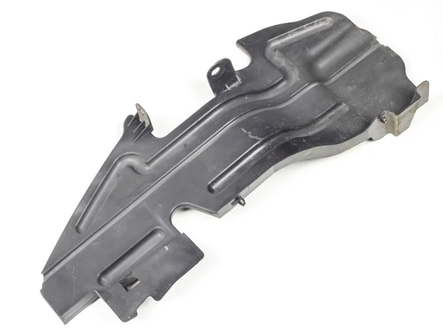 Воздуховод радиатора левый ADT251 TOYOTA AVENSIS T250 2003-2006