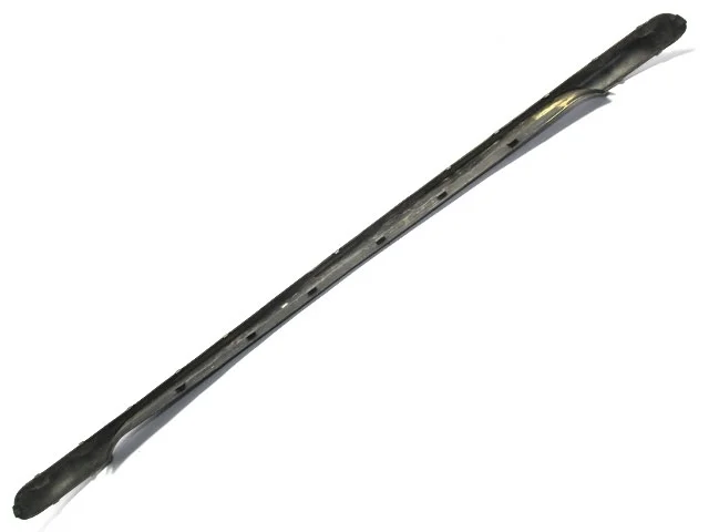 Молдинг бампера заднего MITSUBISHI COLT VI Z20 / Z30 2002-2008