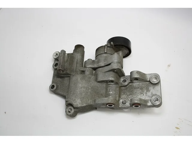 Кронштейн генератора (хорошее состояние) CY4A MITSUBISHI OUTLANDER XL CW 2007-2010, LANCER X CY 2007-2010, LANCER X CY 2010-2014, ASX GA 2010-2012