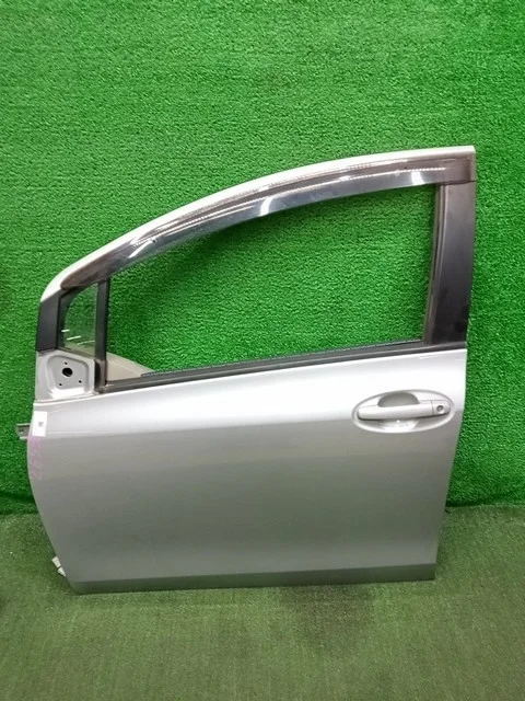 Дверь передняя левая SCP90 TOYOTA VITZ XP90 2005-2007, YARIS XP90 2005-2009, VITZ XP90 2007-2010, YARIS XP90 2009-2010