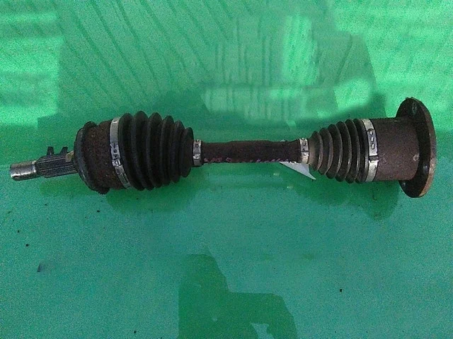 Привод передний правый V93W MITSUBISHI PAJERO IV / MONTERO IV V8 / V9 2006-2011, PAJERO IV / MONTERO IV V8 / V9 2011-2014
