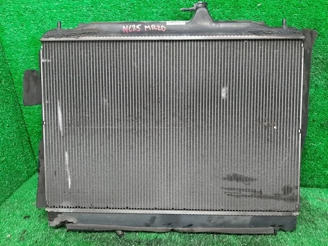 Радиатор охлаждения двигателя C25 NISSAN SERENA III C25 2005-2007, SERENA III C25 2007-2010