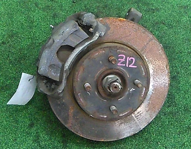 Кулак поворотный левый Z12 NISSAN TIIDA C11 2004-2007, TIIDA C11 2007-2014, CUBE III Z12 2008-2020, BLUEBIRD SYLPHY II G11 2005-2012