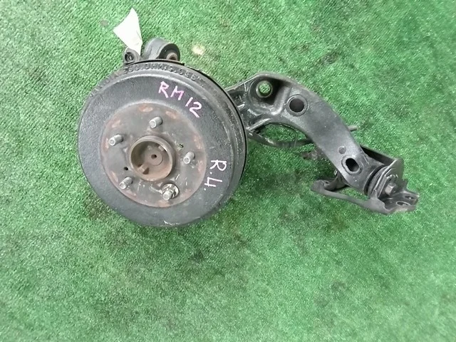 Рычаг подвески задний левый продольный M12 NISSAN LIBERTY / PRAIRIE M12 1998-2001, LIBERTY / PRAIRIE M12 2001-2004