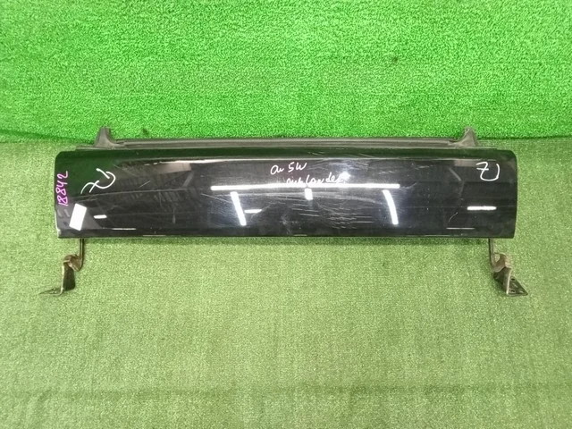 Крышка багажника нижняя часть (царапины) CW5W MITSUBISHI OUTLANDER XL CW 2007-2010, OUTLANDER XL CW 2010-2012