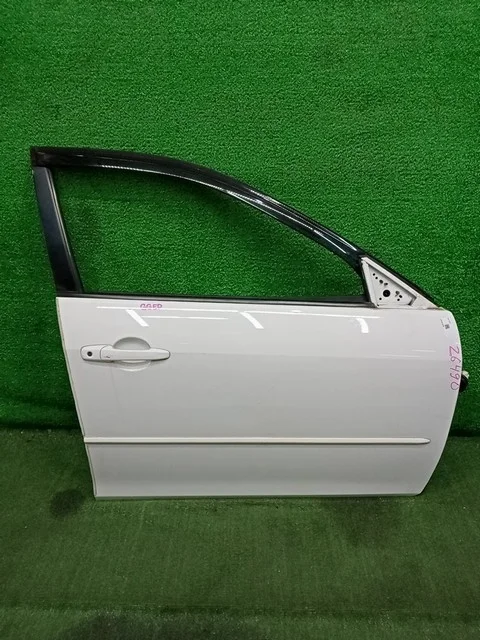 Дверь передняя правая GGEP MAZDA MAZDA 6 GG / GY 2002-2005, MAZDA 6 GG / GY 2005-2008, ATENZA GG 2002-2005, ATENZA GG 2005-2007