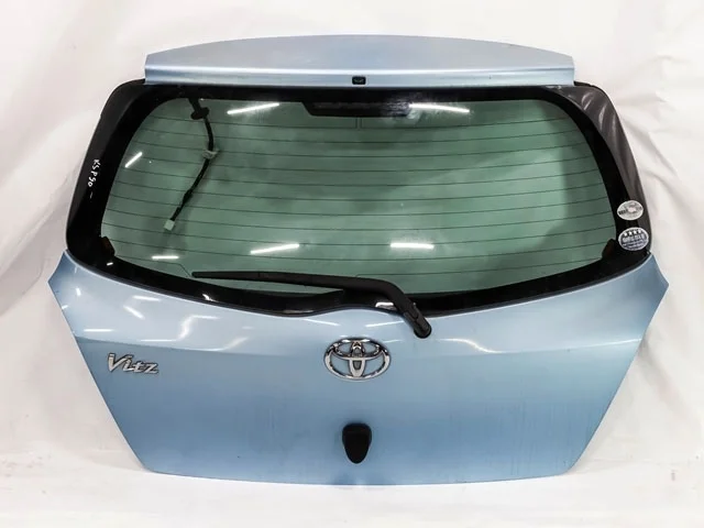 Крышка багажника KSP90 TOYOTA VITZ XP90 2005-2007, YARIS XP90 2005-2009, VITZ XP90 2007-2010, YARIS XP90 2009-2010