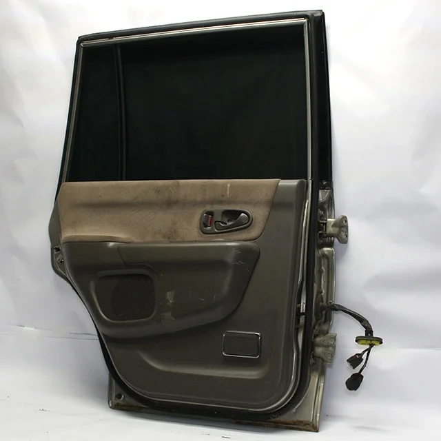 Дверь задняя левая MITSUBISHI PAJERO SPORT I / MONTERO SPORT I K9 2005-2008, CHALLENGER K9 1999-2001, PAJERO SPORT I / MONTERO SPORT I K9 1997-2000